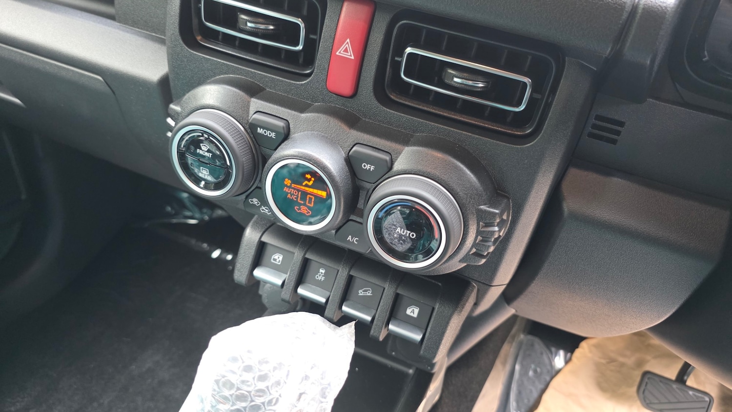Used Suzuki Jimny 2025 for sale - 76076791: Photo 35