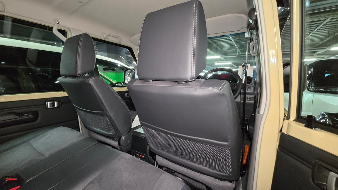 Used Toyota Land Cruiser for sale - 77581729: Photo 10