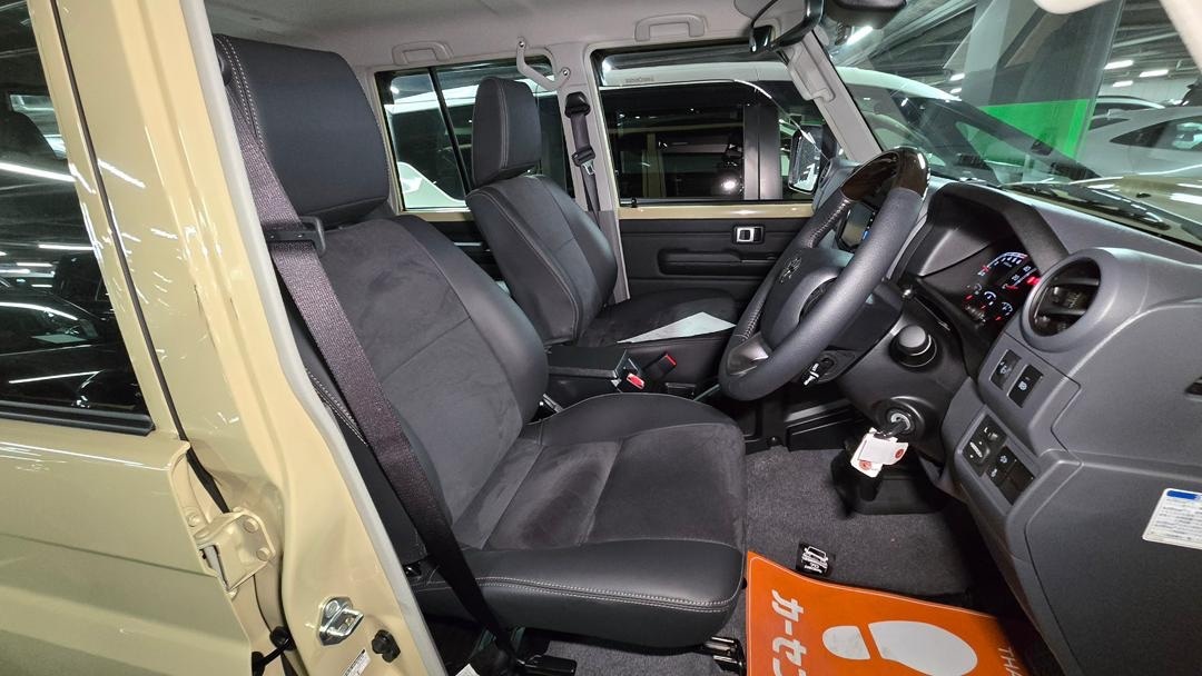 Used Toyota Land Cruiser for sale - 77581729: Photo 5