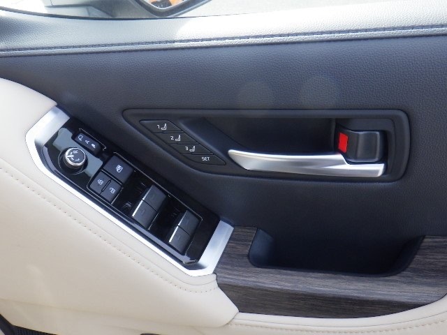 Used Toyota Land Cruiser 2026 for sale - 77459755: Photo 18