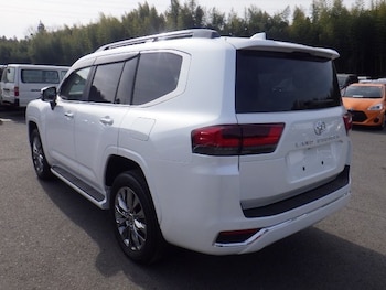 Used Toyota Land Cruiser 2026 for sale - 77459755: Photo