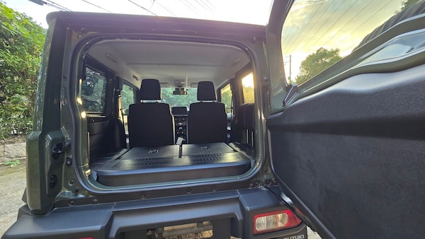 Used Suzuki Jimny 2024 for sale - 76219695: Photo 6