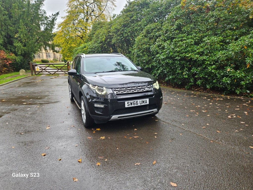 Used Land Rover Discovery Sport 2017 for sale - 76267289: Photo 12