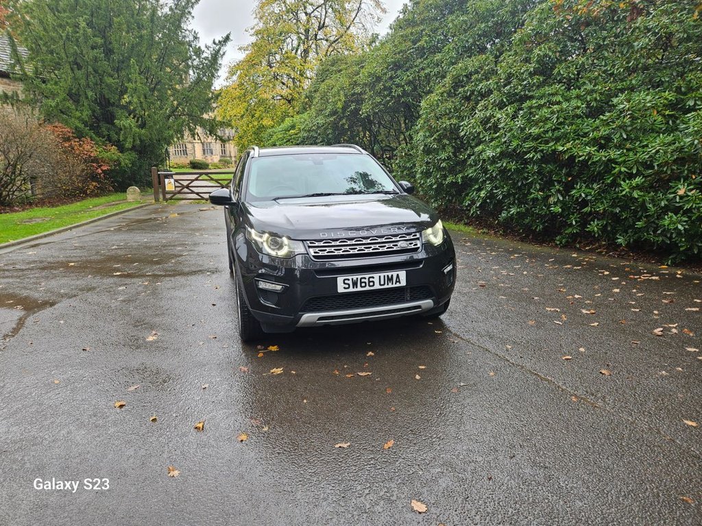 Used Land Rover Discovery Sport 2017 for sale - 76267289: Photo 13