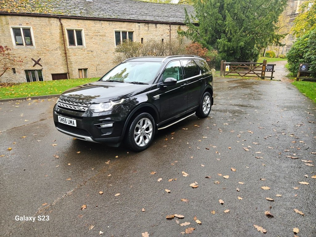 Used Land Rover Discovery Sport 2017 for sale - 76267289: Photo 19