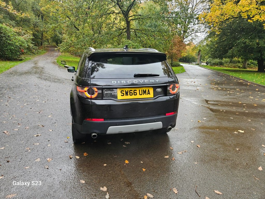 Used Land Rover Discovery Sport 2017 for sale - 76267289: Photo 27
