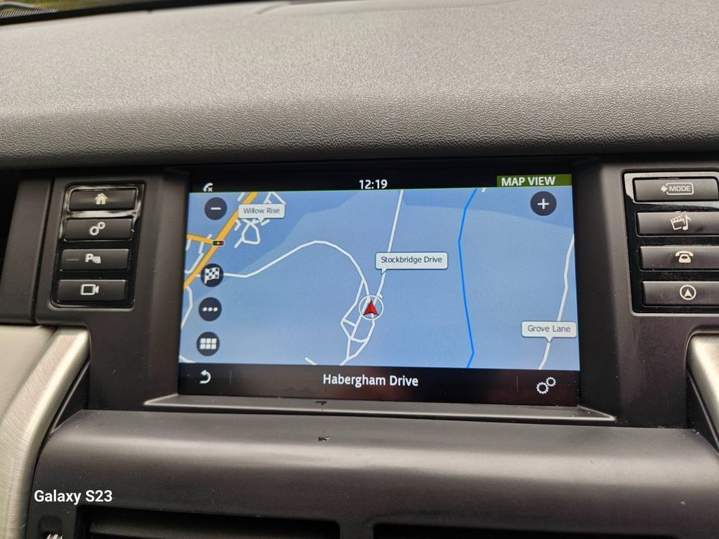 Used Land Rover Discovery Sport 2017 for sale - 76267289: Photo 39