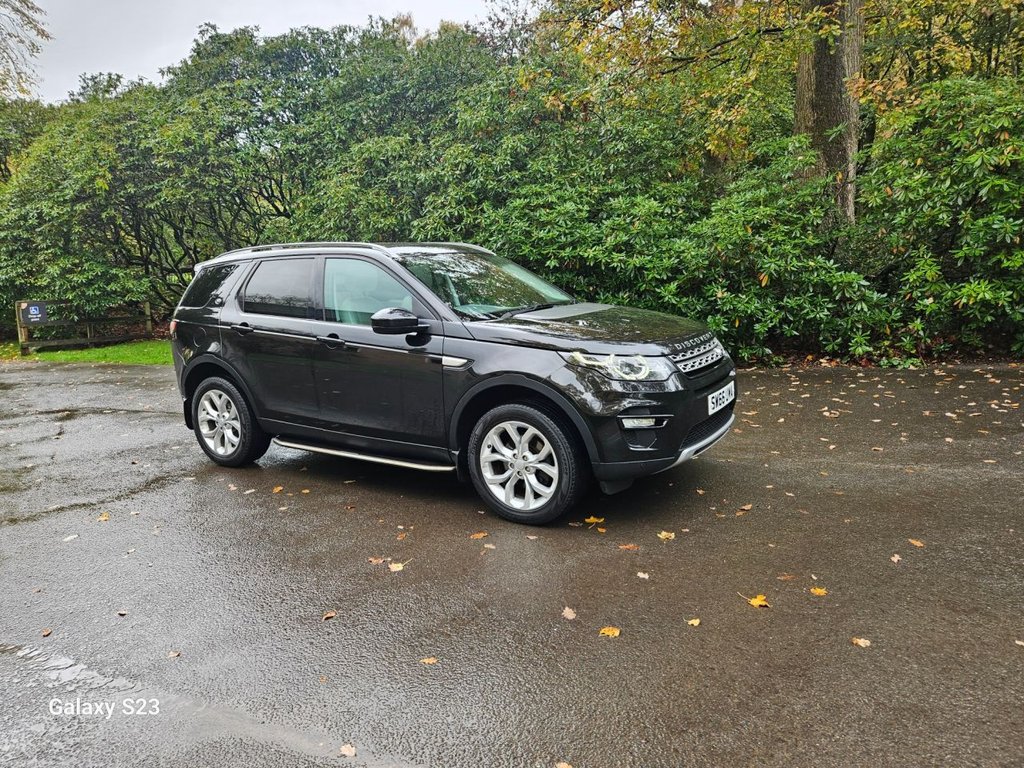 Used Land Rover Discovery Sport 2017 for sale - 76267289: Photo 7