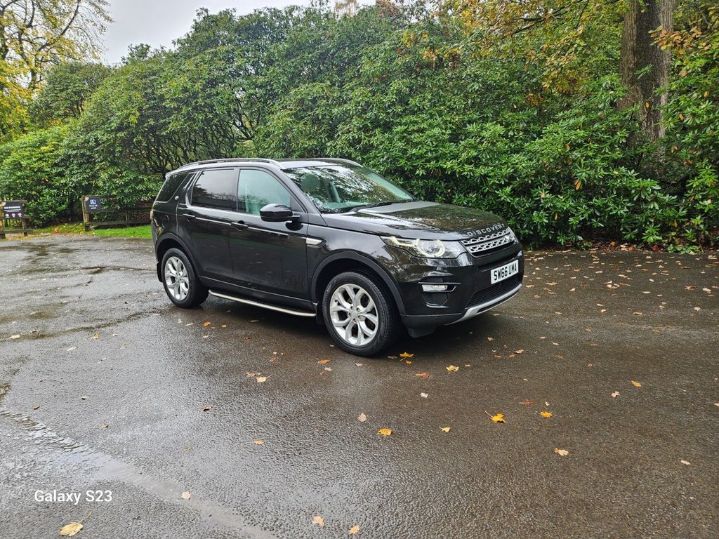 Used Land Rover Discovery Sport 2017 for sale - 76267289: Photo 8
