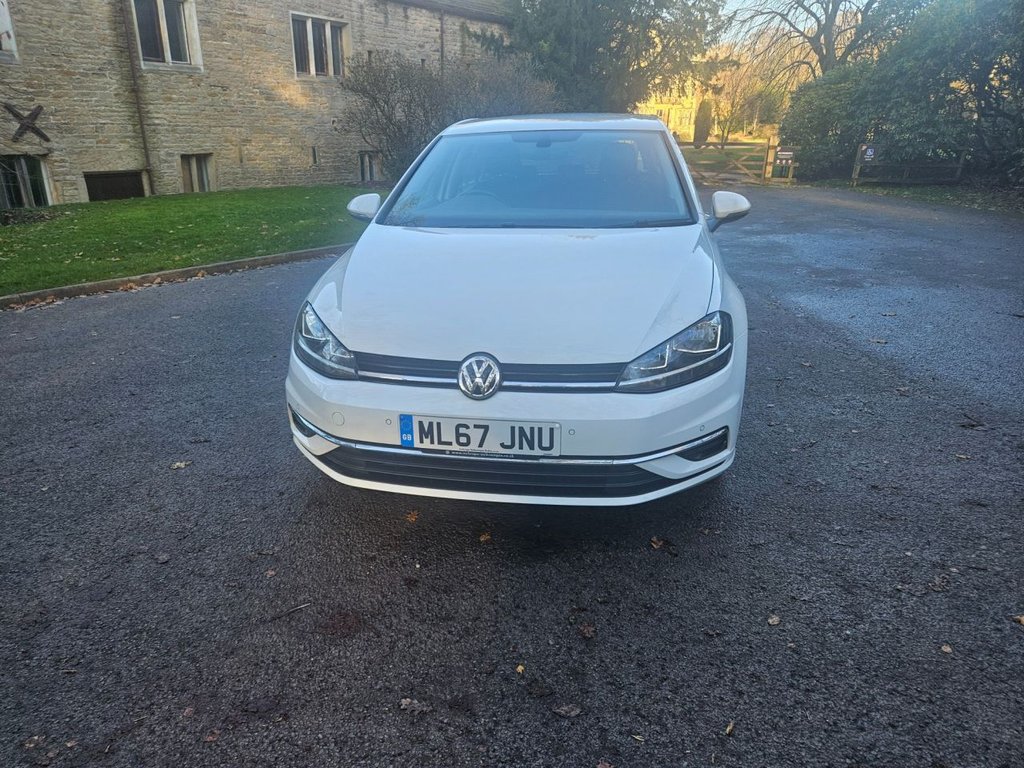 Used Volkswagen Golf 2017 for sale - 76632135: Photo 10