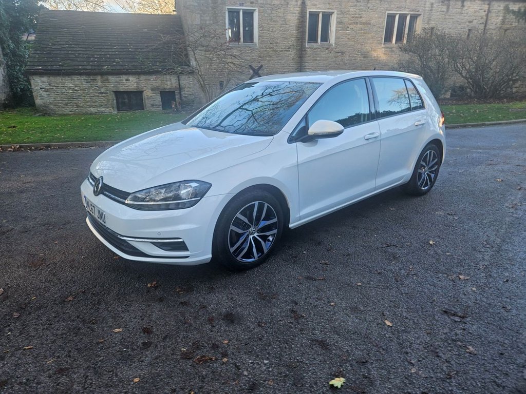 Used Volkswagen Golf 2017 for sale - 76632135: Photo 17