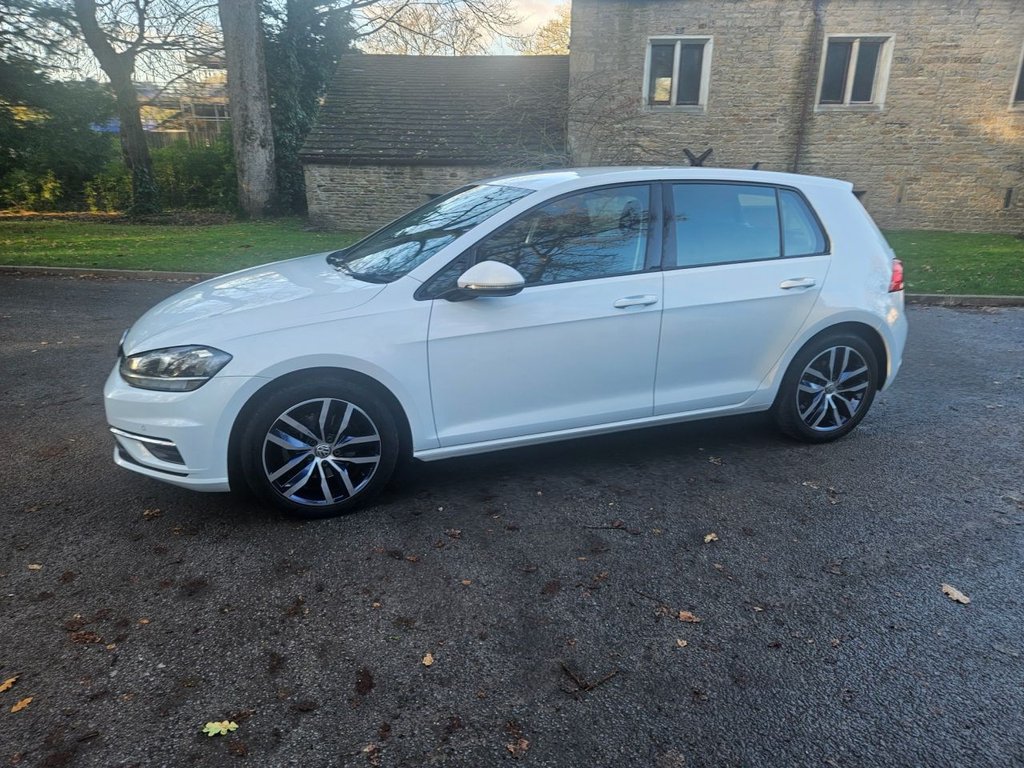 Used Volkswagen Golf 2017 for sale - 76632135: Photo 19