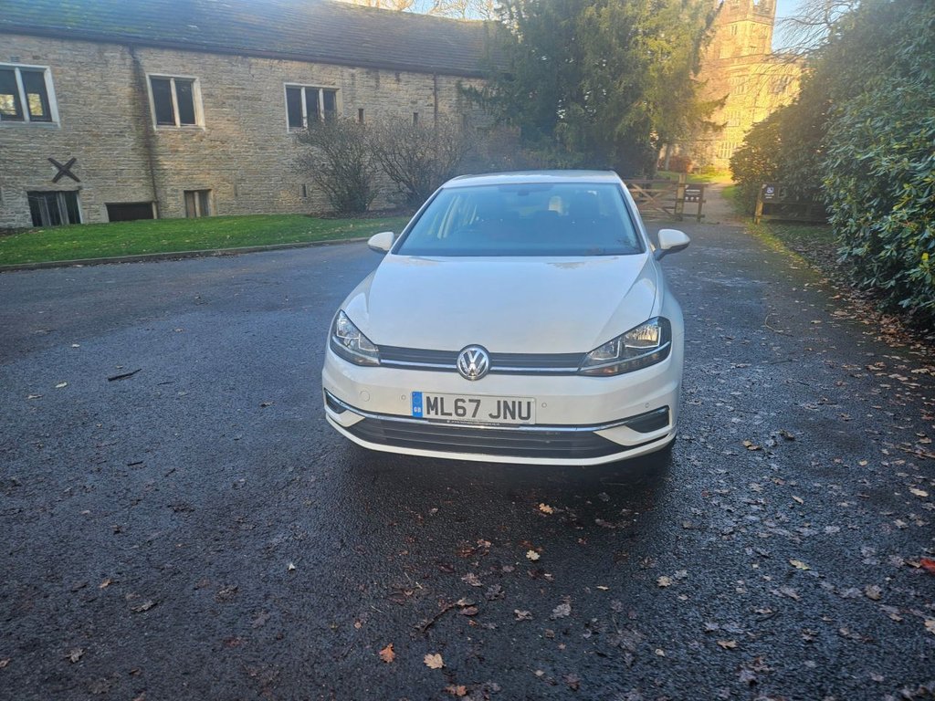 Used Volkswagen Golf 2017 for sale - 76632135: Photo 3