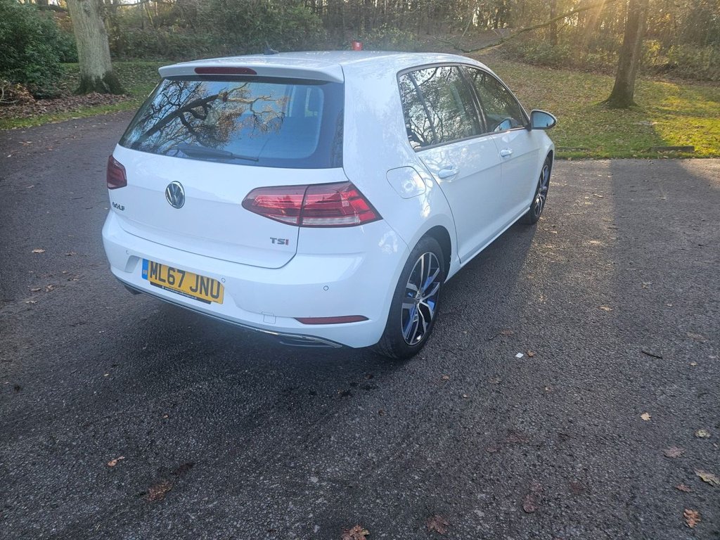 Used Volkswagen Golf 2017 for sale - 76632135: Photo 31