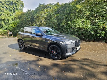 Used Jaguar F-Pace 2017 for sale - 76202171: Photo
