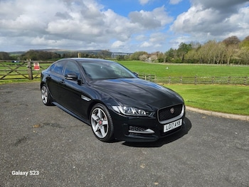 Used Jaguar XE 2017 for sale - 78271548: Photo