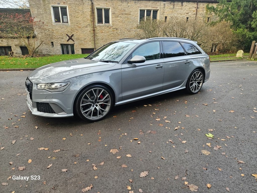Used Audi RS6 Avant 2018 for sale - 76202169: Photo 19