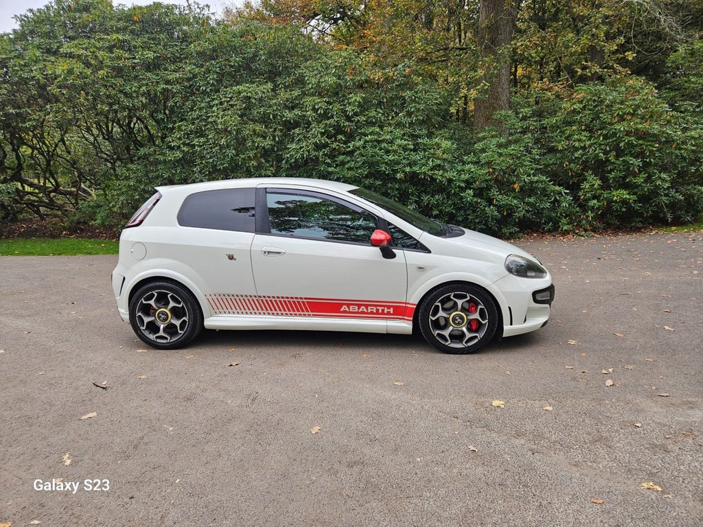 Used Abarth Punto Evo 2011 for sale - 76376323: Photo 1