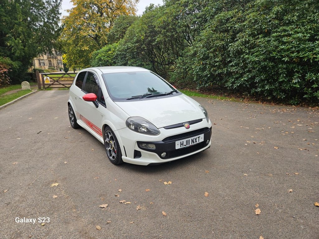 Used Abarth Punto Evo 2011 for sale - 76376323: Photo 11
