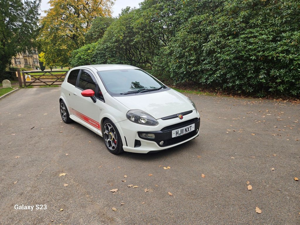 Used Abarth Punto Evo 2011 for sale - 76376323: Photo 12