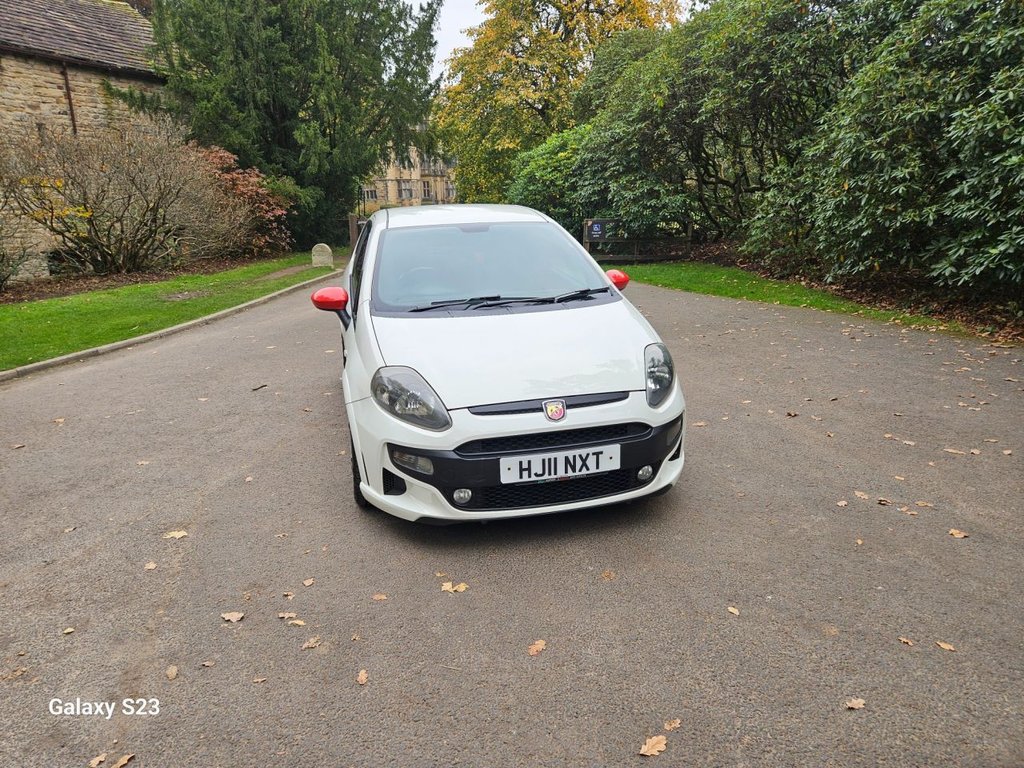 Used Abarth Punto Evo 2011 for sale - 76376323: Photo 14
