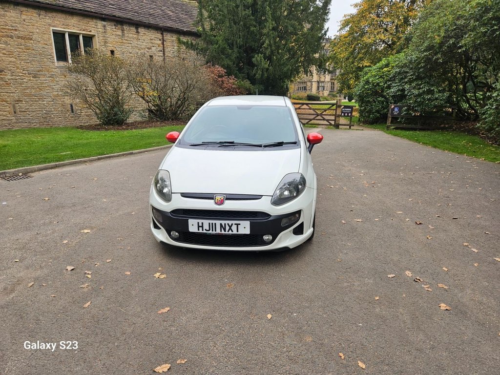 Used Abarth Punto Evo 2011 for sale - 76376323: Photo 17