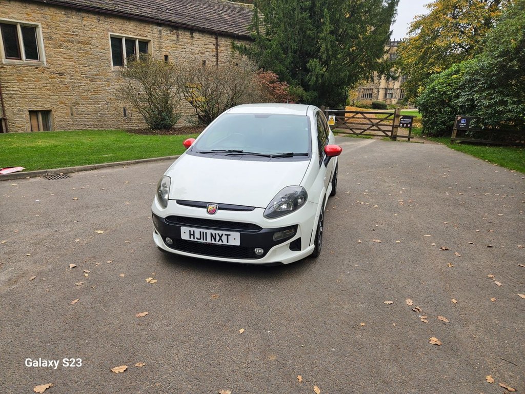 Used Abarth Punto Evo 2011 for sale - 76376323: Photo 18