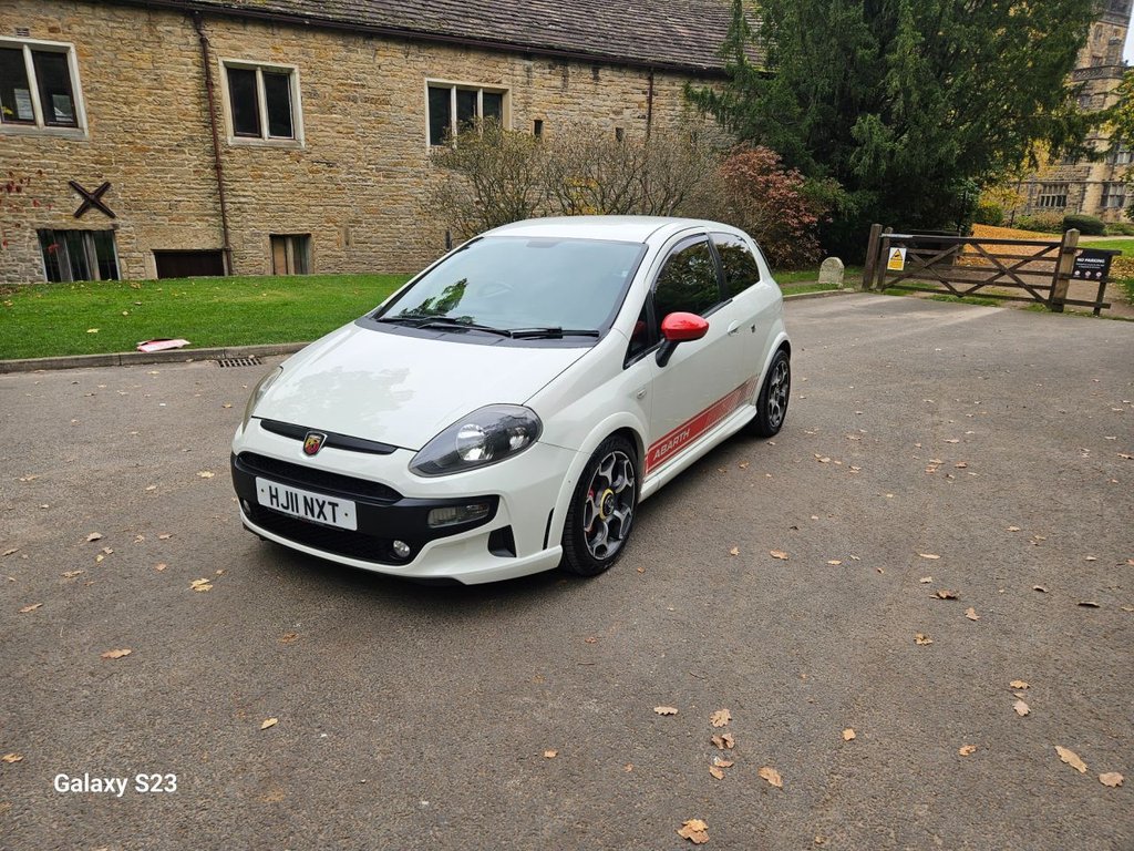 Used Abarth Punto Evo 2011 for sale - 76376323: Photo 20