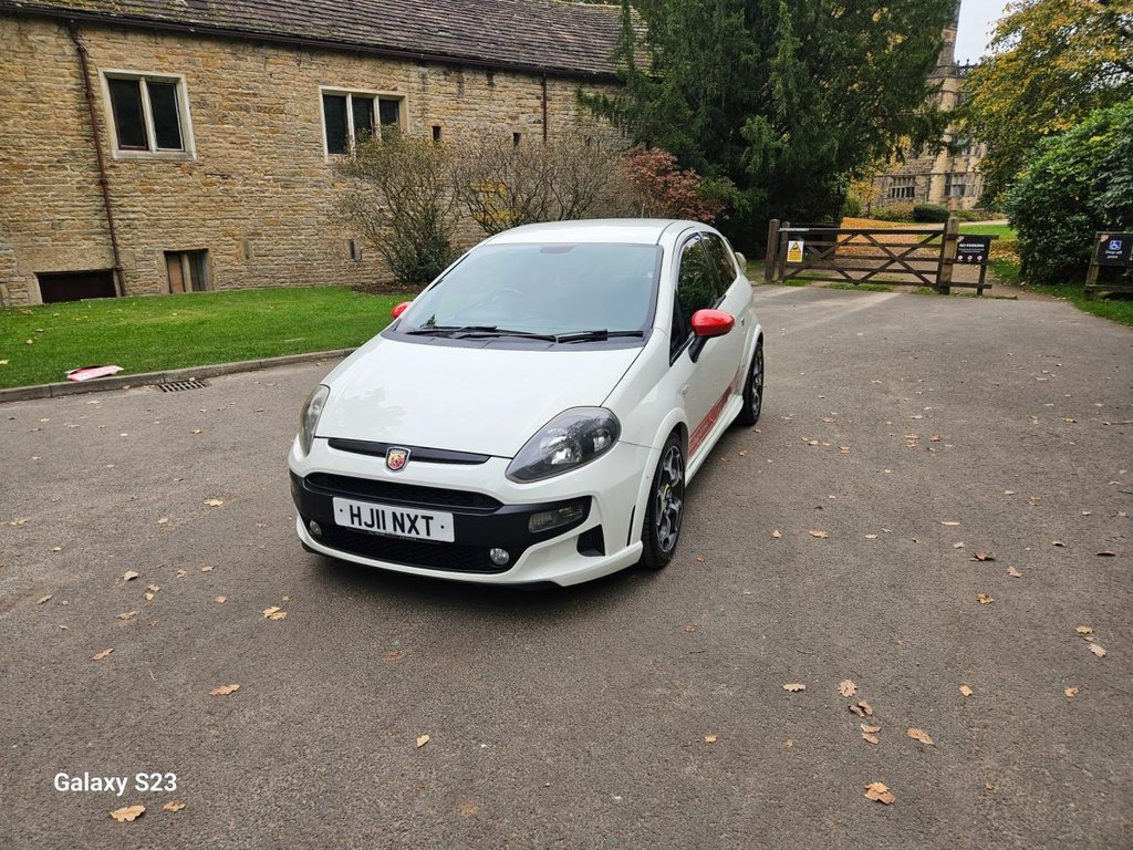 Used Abarth Punto Evo 2011 for sale - 76376323: Photo 21