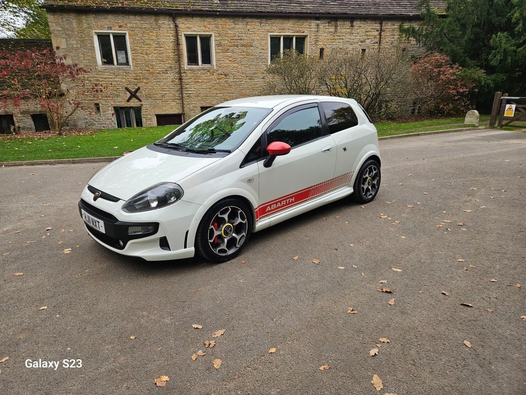 Used Abarth Punto Evo 2011 for sale - 76376323: Photo 22