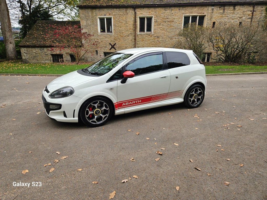 Used Abarth Punto Evo 2011 for sale - 76376323: Photo 24