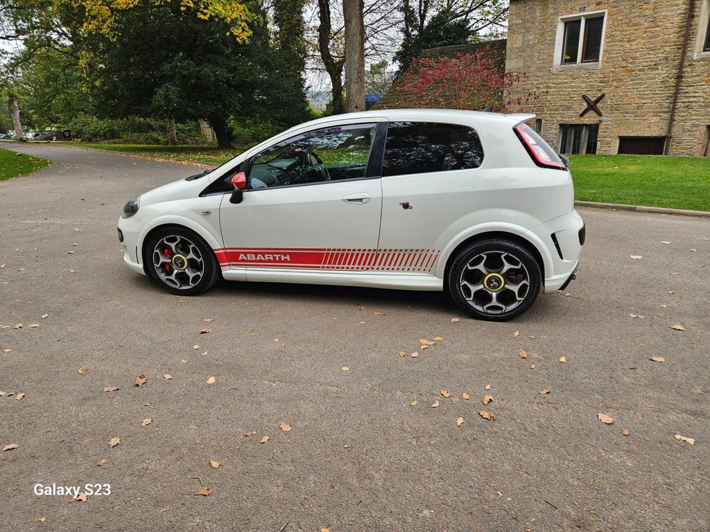 Used Abarth Punto Evo 2011 for sale - 76376323: Photo 29