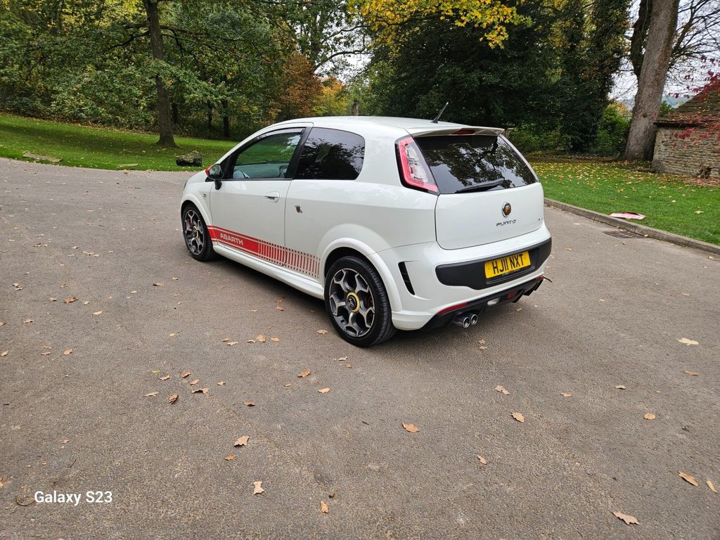 Used Abarth Punto Evo 2011 for sale - 76376323: Photo 34