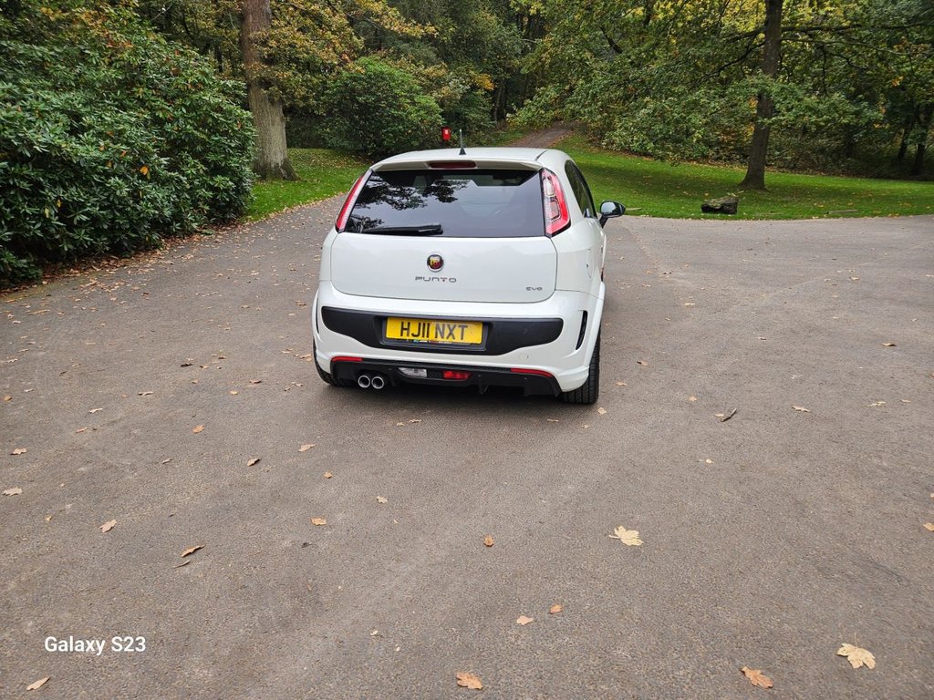 Used Abarth Punto Evo 2011 for sale - 76376323: Photo 41