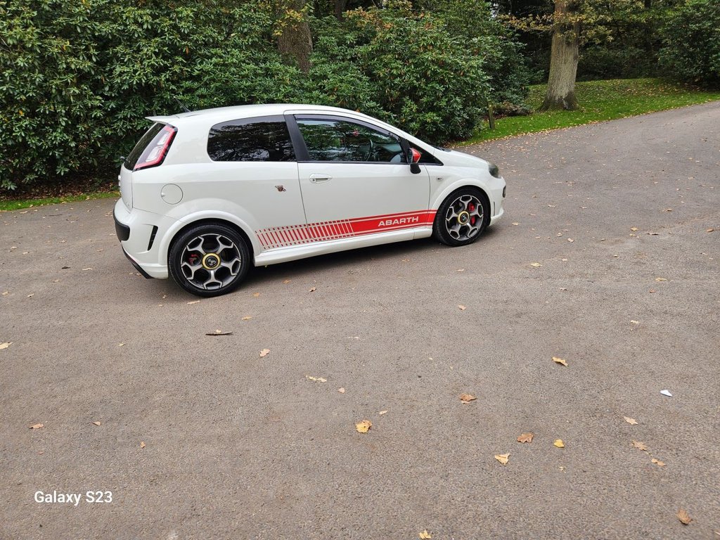 Used Abarth Punto Evo 2011 for sale - 76376323: Photo 47
