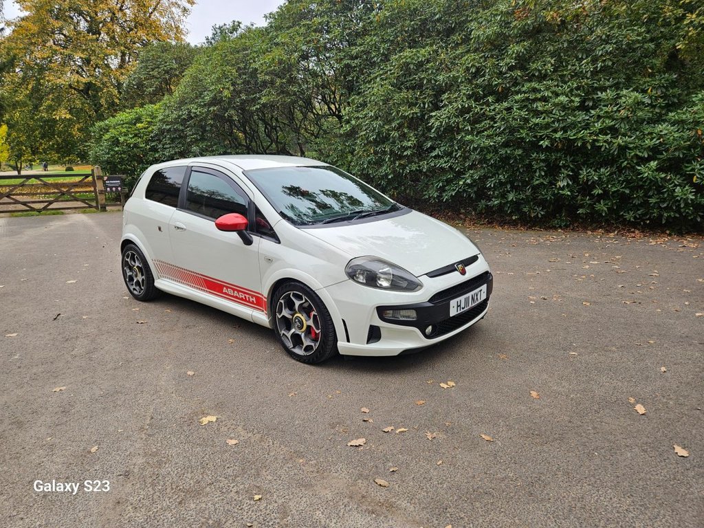 Used Abarth Punto Evo 2011 for sale - 76376323: Photo 8