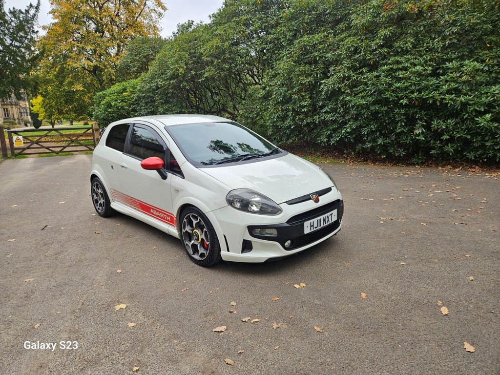 Used Abarth Punto Evo 2011 for sale - 76376323: Photo 9