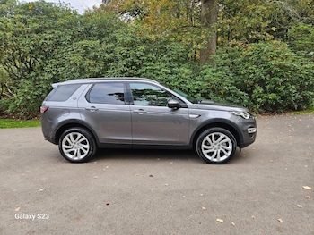 Used Land Rover Discovery Sport 2018 for sale - 76267422: Photo