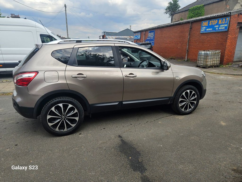 Used Nissan Qashqai 2011 for sale - 77236770: Photo 13