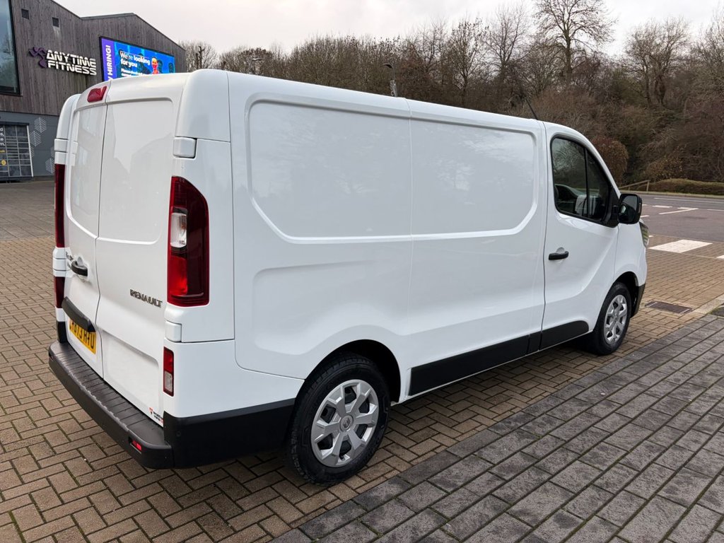Used Renault Trafic 2023 for sale - 77512108: Photo 9