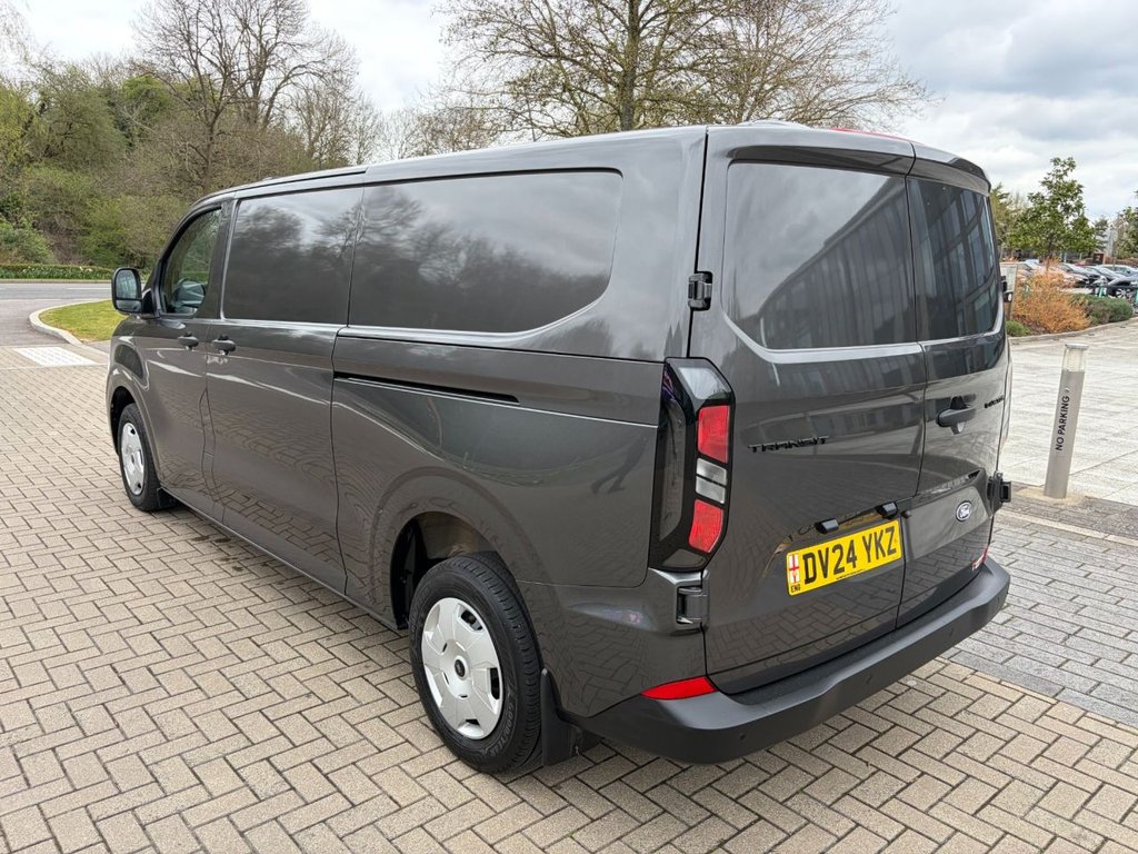 Used Ford Transit Custom 2024 for sale - 78097238: Photo 4