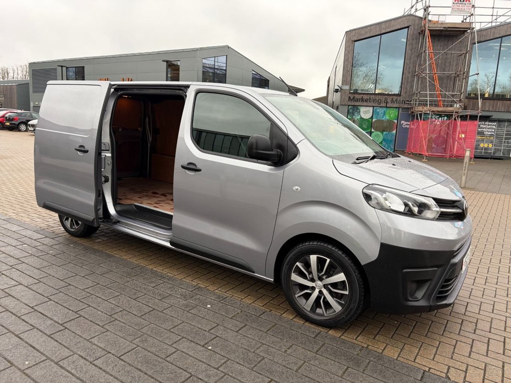 Used Toyota ProAce 2022 for sale - 77507296: Photo 16