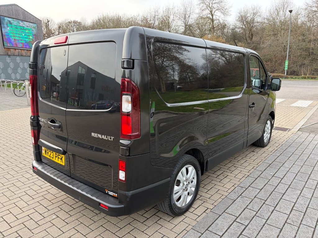 Used Renault Trafic 2023 for sale - 77582935: Photo 11