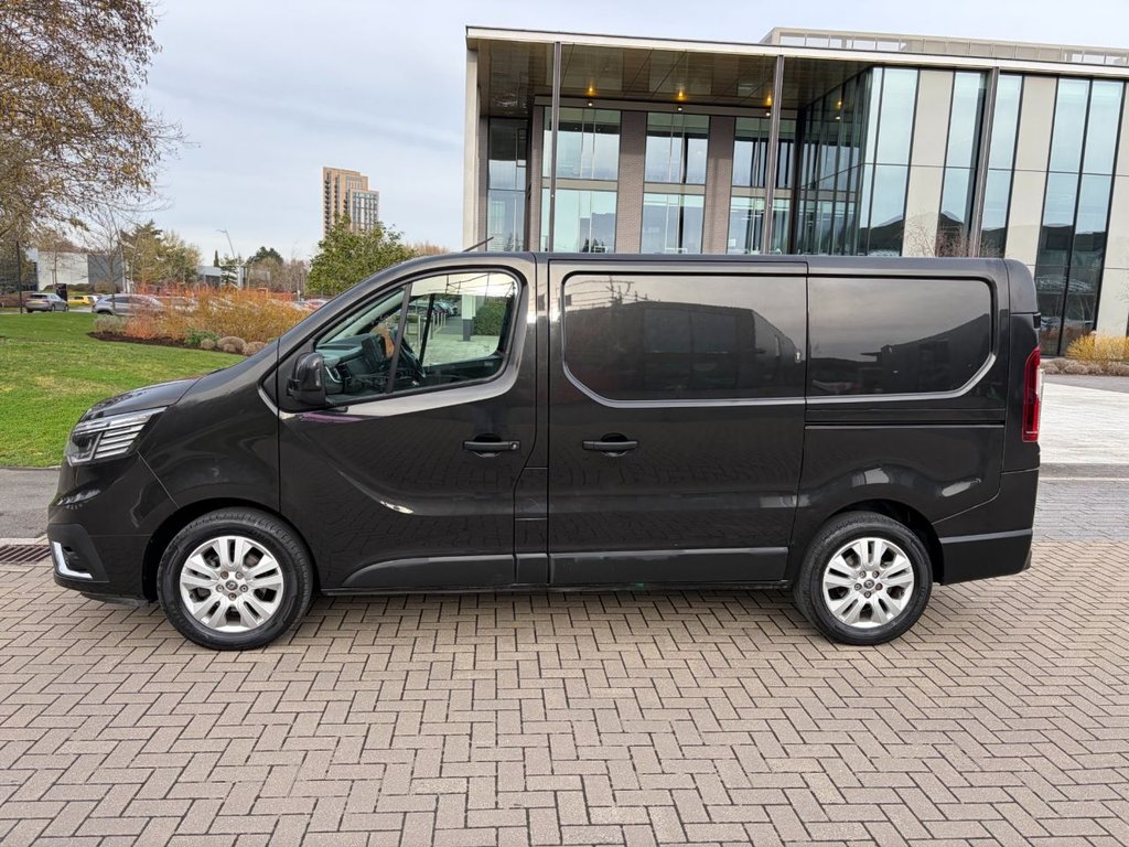 Used Renault Trafic 2023 for sale - 77582935: Photo 5