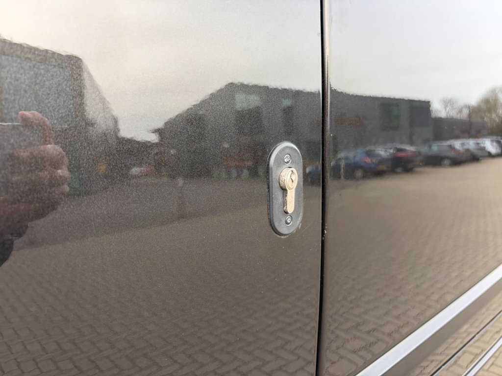 Used Renault Trafic 2023 for sale - 77582935: Photo 6