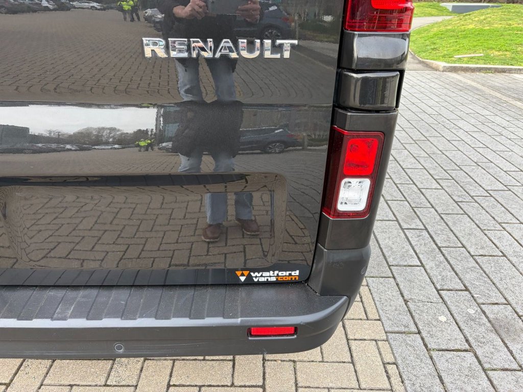 Used Renault Trafic 2023 for sale - 77582935: Photo 9