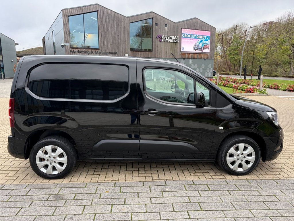 Used Vauxhall Combo 2022 for sale - 76266763: Photo 10