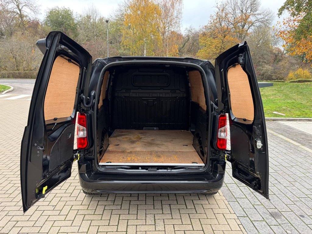 Used Vauxhall Combo 2022 for sale - 76266763: Photo 15