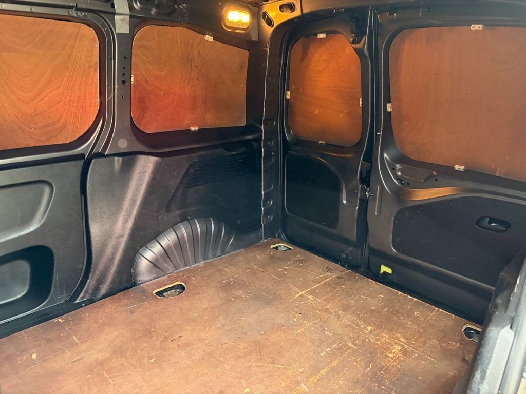 Used Peugeot Partner 2019 for sale - 76266478: Photo 13