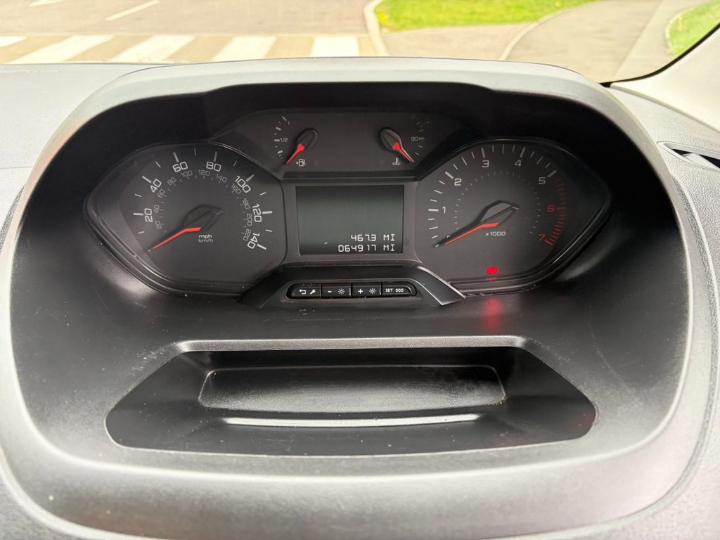 Used Peugeot Partner 2019 for sale - 76266478: Photo 19